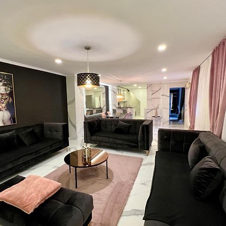 Вилла Golden House Осиек Экстерьер фото